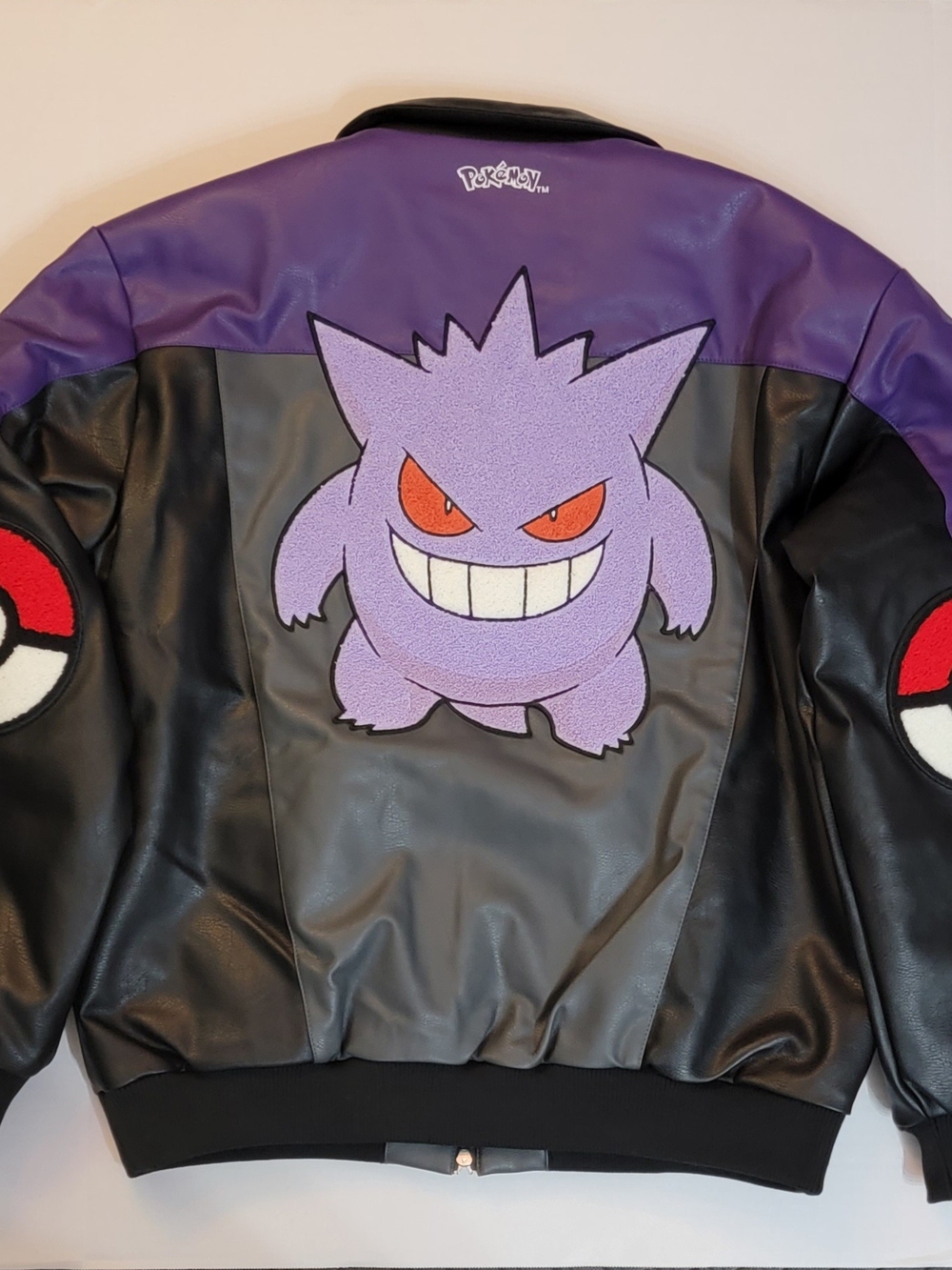 adidas Mens Medium Black and Purple Pokémon Gengar Patch 8 Ball Jacket NWT